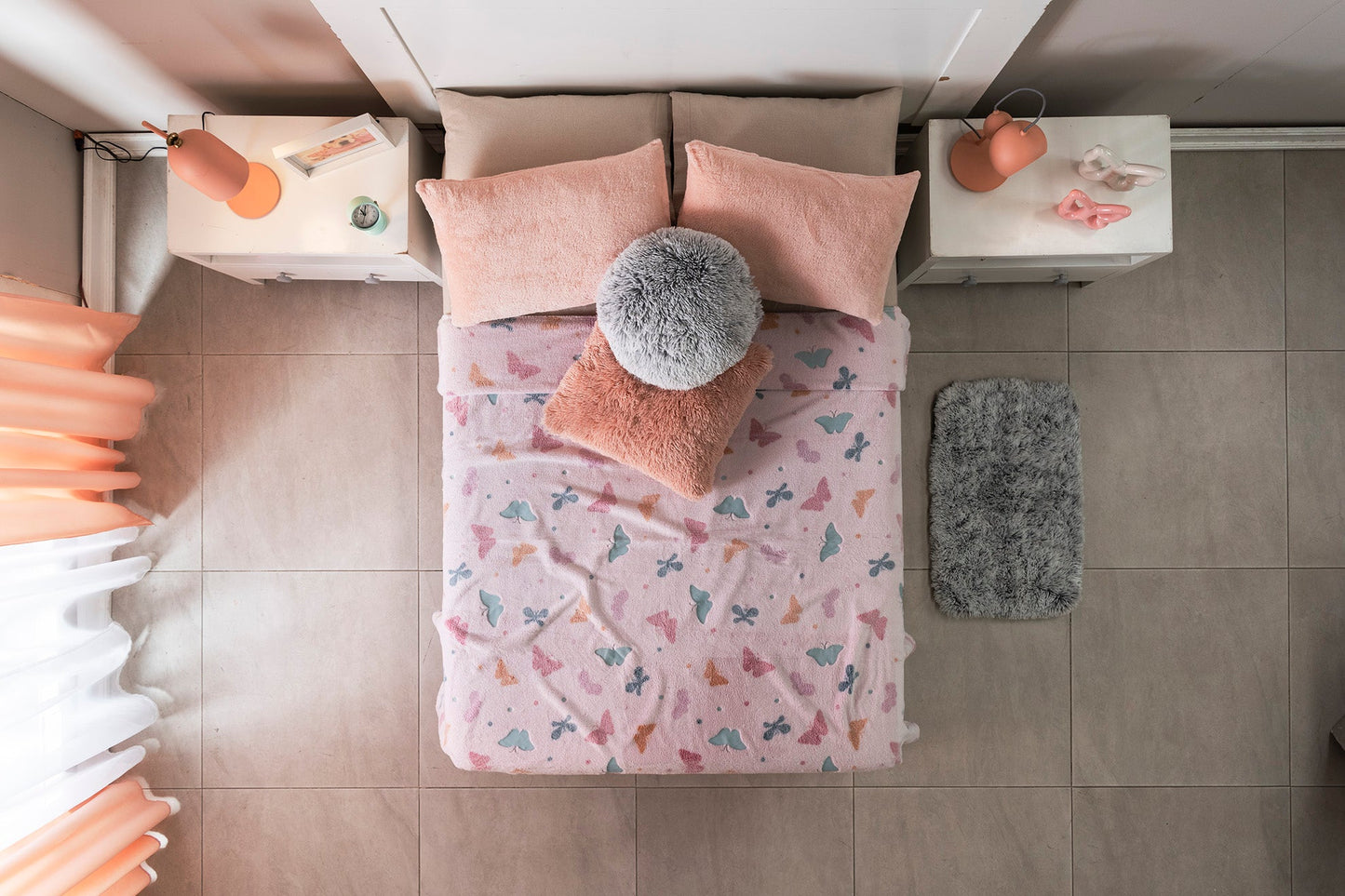 COBERTOR LIGERO MARIPOSAS