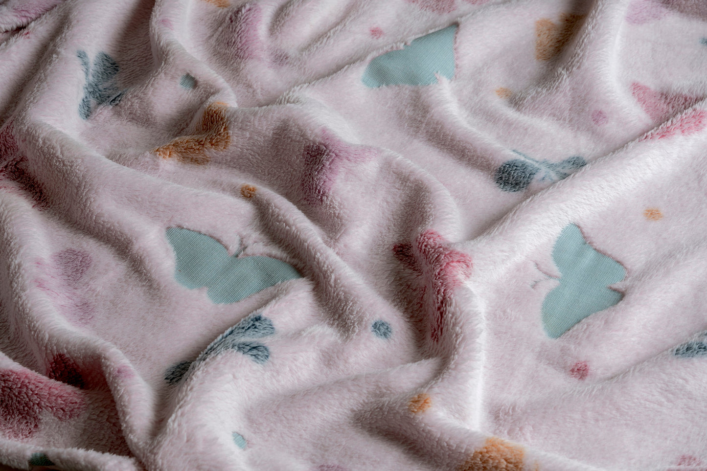 COBERTOR LIGERO MARIPOSAS